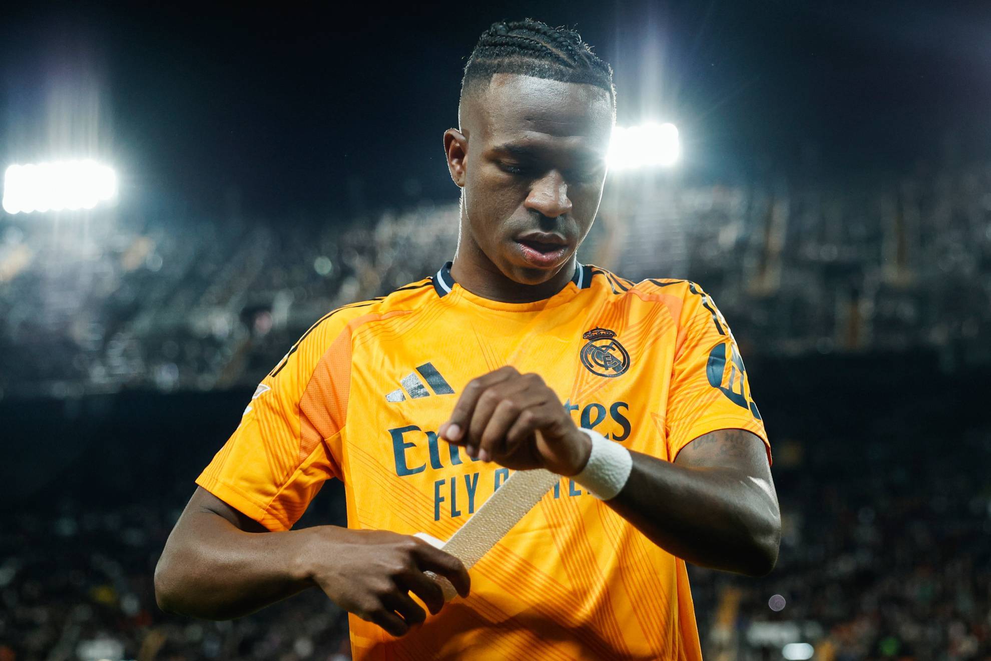 缘何引人关 缘何引人关